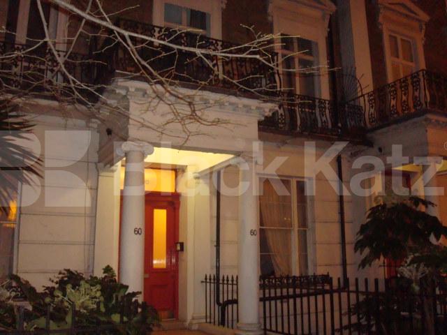 			NEW INSTRUCTION!, 3 Bedroom, 1 bath, 1 reception Flat			 Inverness Terrace, BAYSWATER/QUEENSWAY